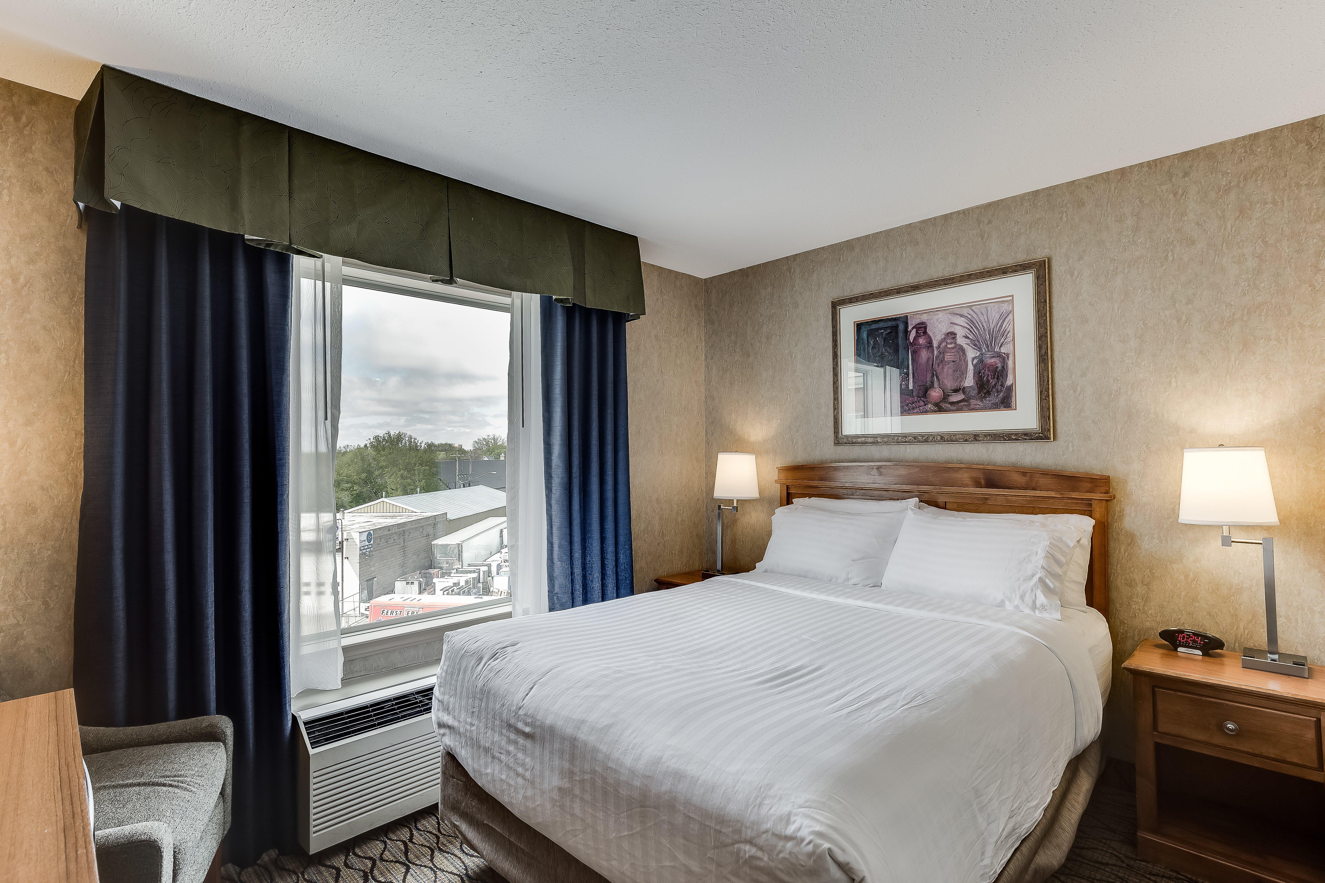 Holiday Inn Express Hotel & Suites Saskatoon, An Ihg Hotel Exterior photo